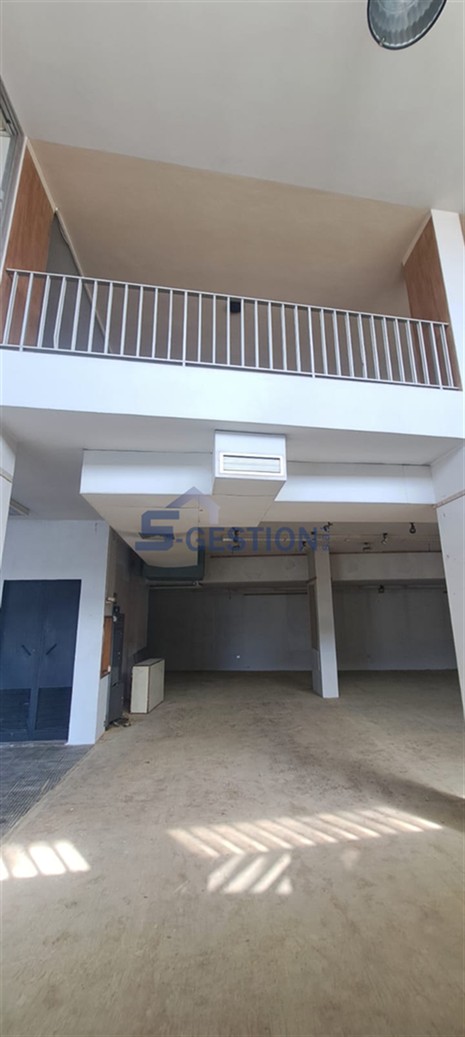 Shop Commercial Premises For Rent