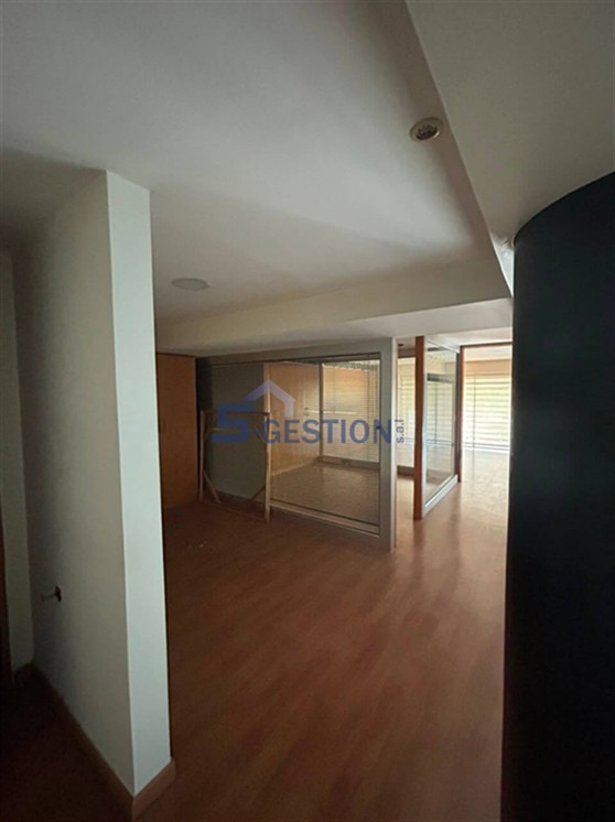 Shop Commercial Premises For Rent