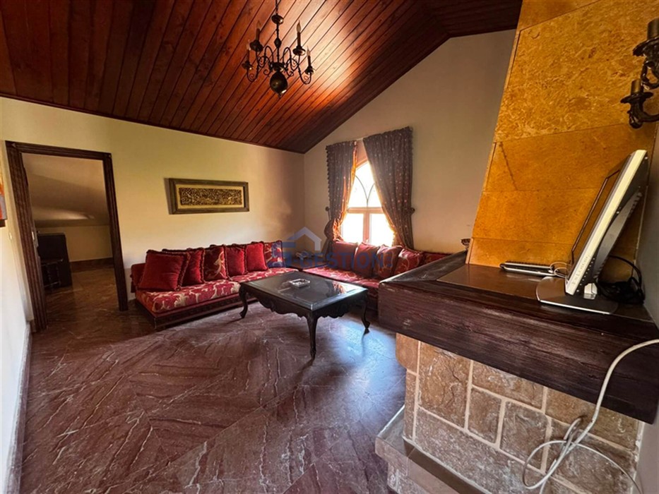 Villa   Individual House For Shor...