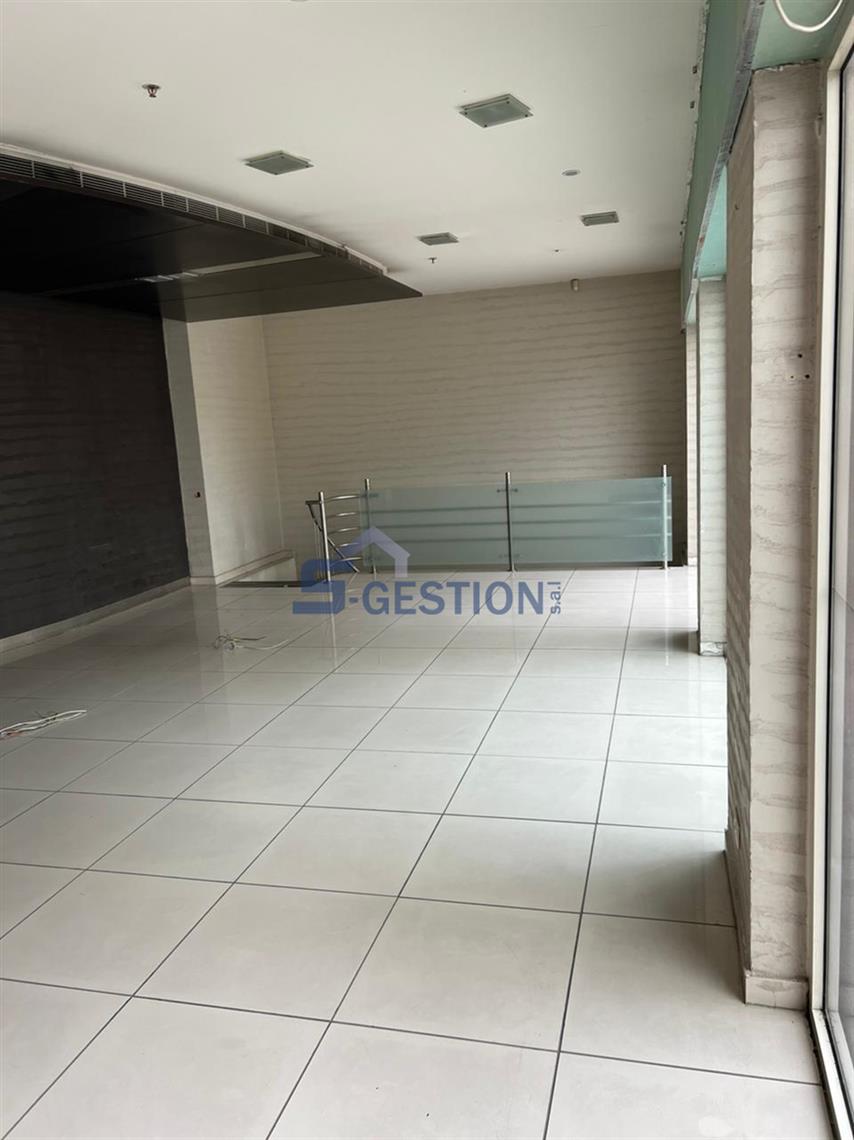 Shop Commercial Premises For Rent