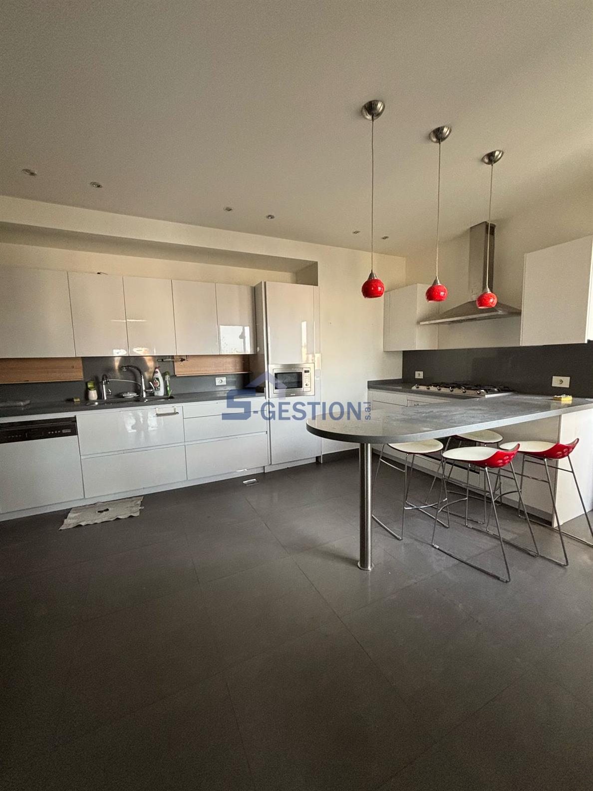 Apartment For Rent Furnished