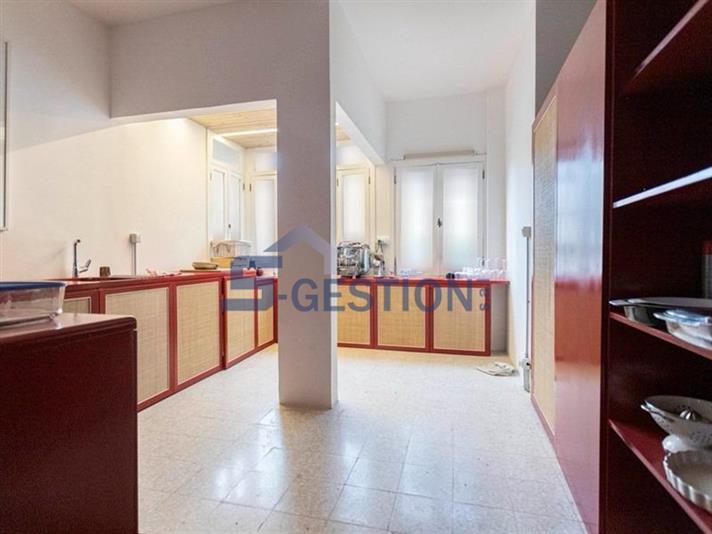 Appartement à Louer à Court Terme