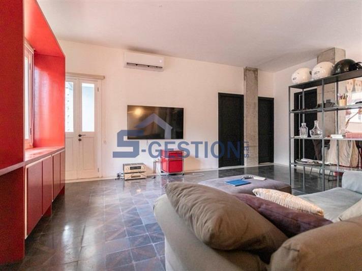 Appartement à Louer à Court Terme