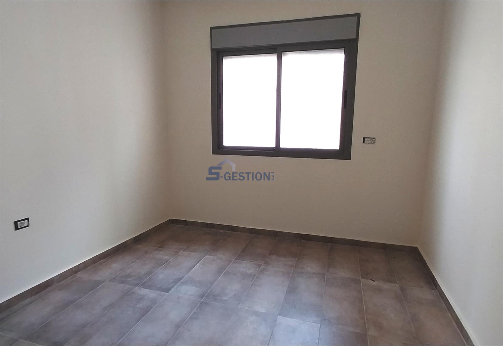 Appartement à V Sold external