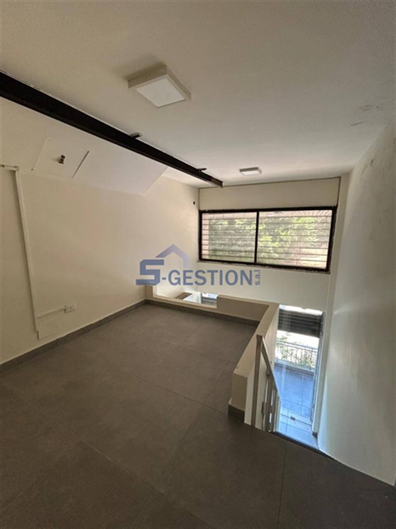 Shop Commercial Premises For Rent