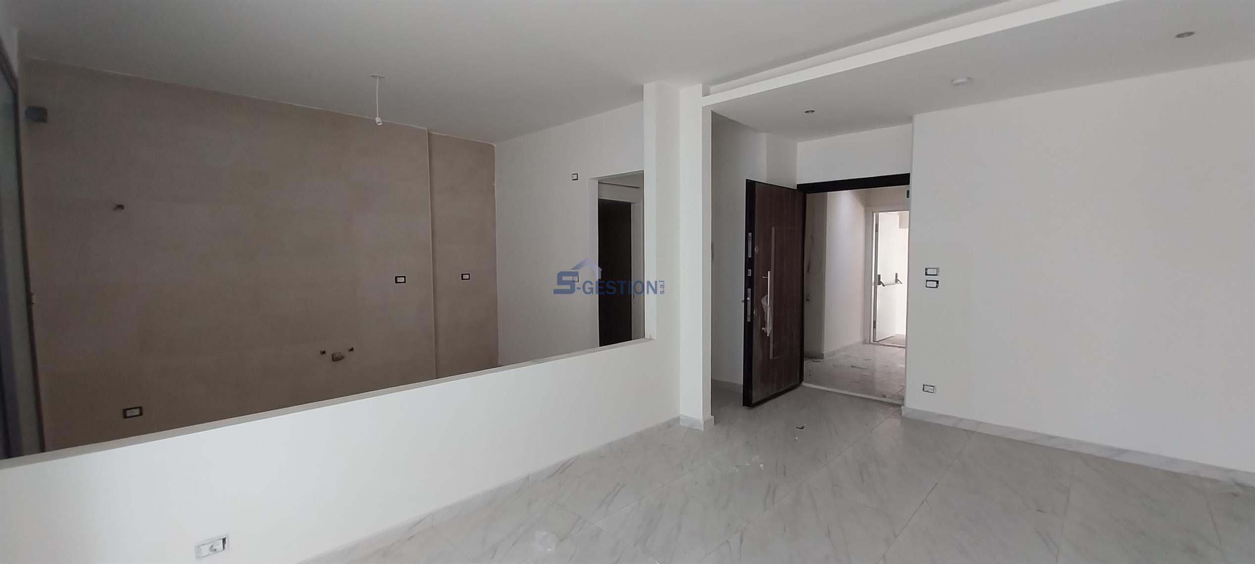 Appartement à V Sold external