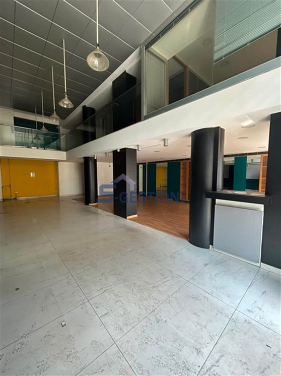 Shop Commercial Premises For Rent