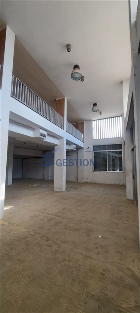 Shop Commercial Premises For Rent