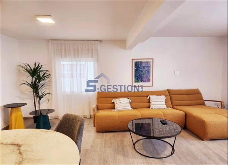 Apartment For Rent