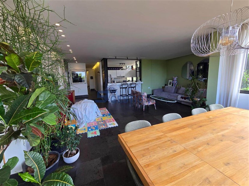 Apartment For X Sale Semi-Furnish...