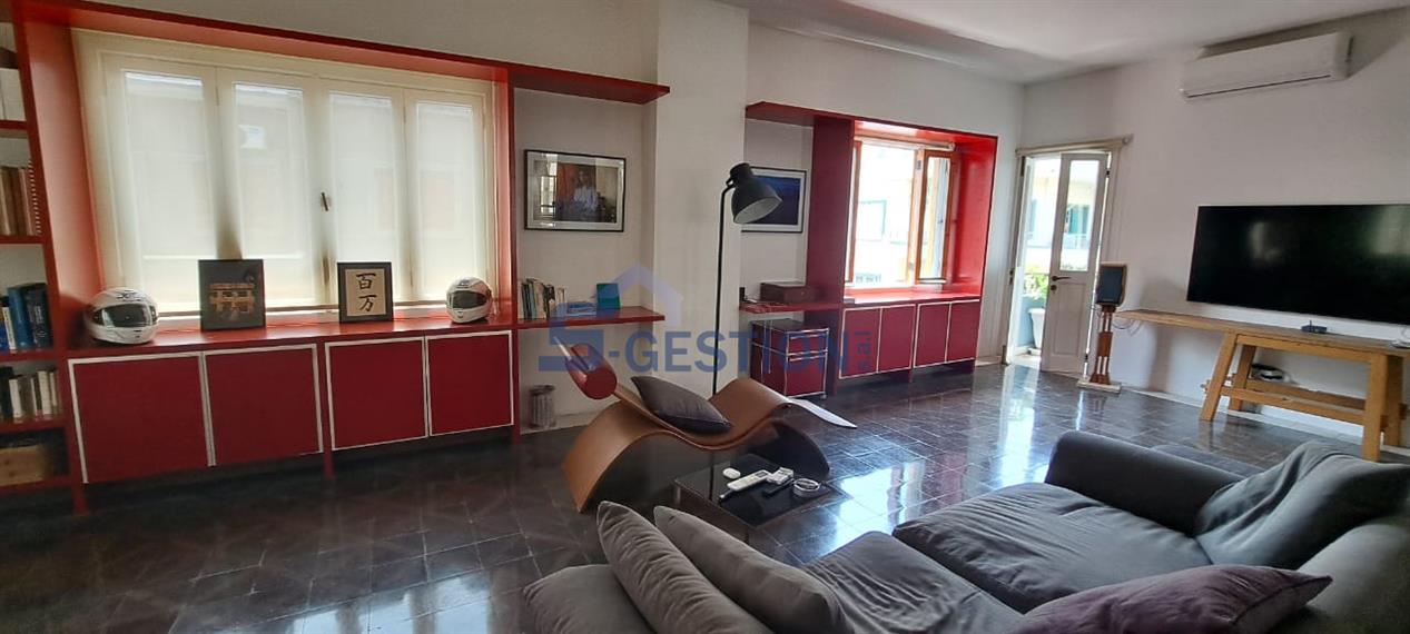 Appartement à Louer à Court Terme