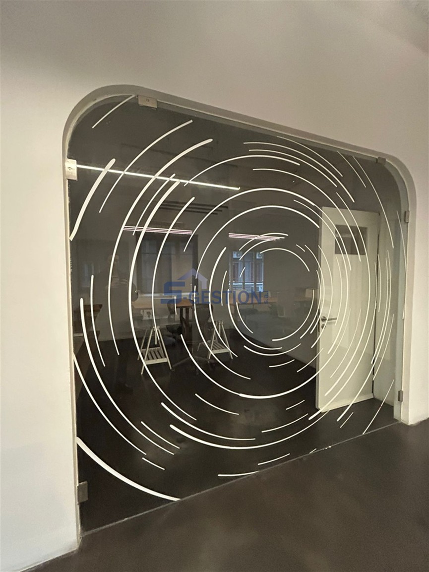 Bureau à louer meublé