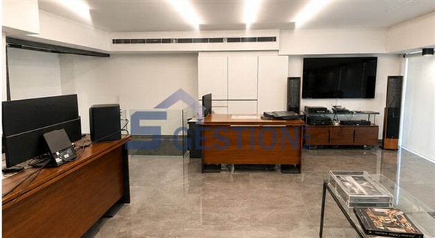 Shop Commercial Premises For Rent