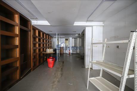 Shop Commercial Premises For Rent