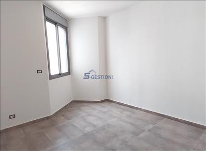 Appartement à V Sold external
